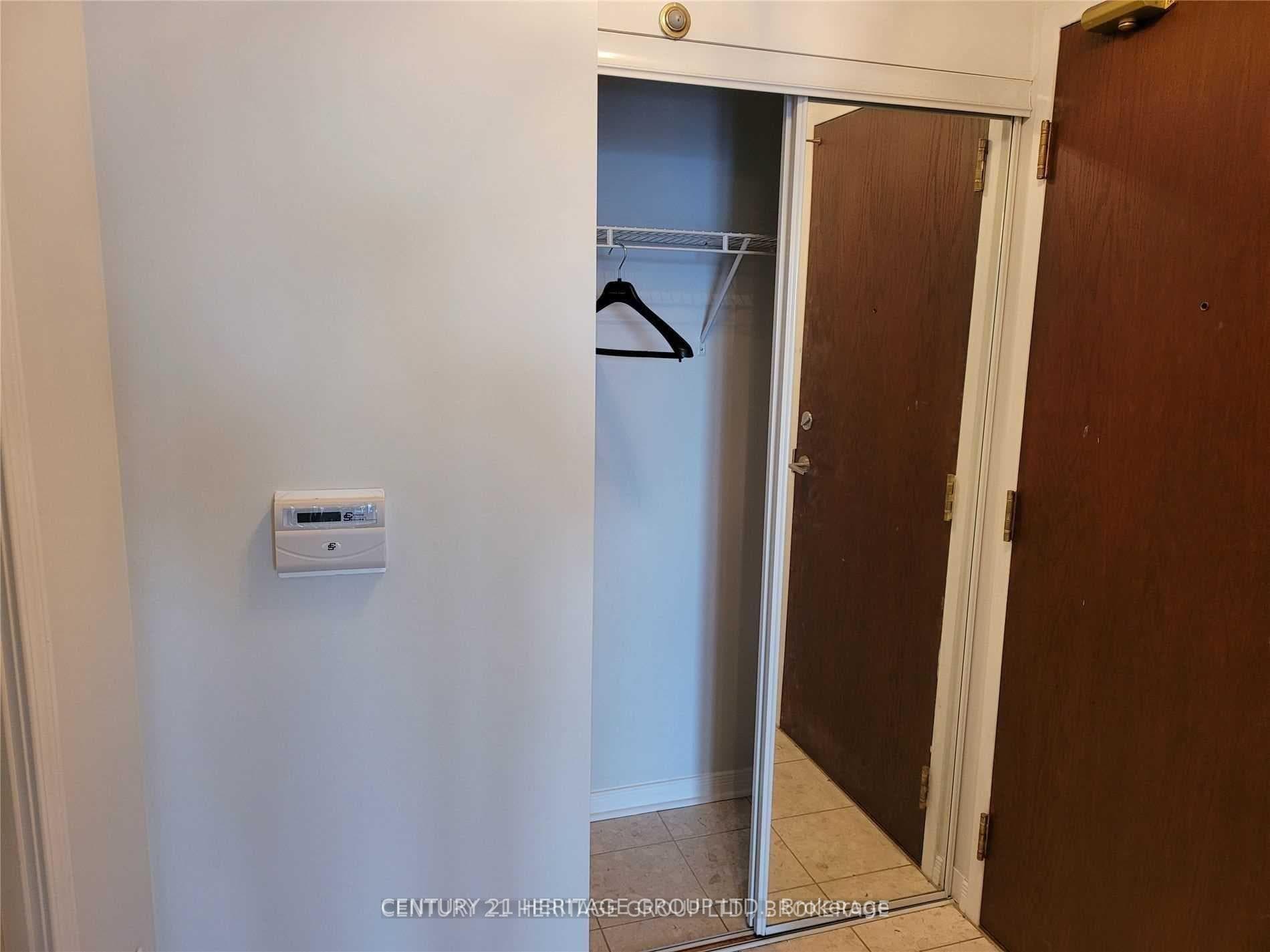28 Olive Avenue Unit 1712 photo 8