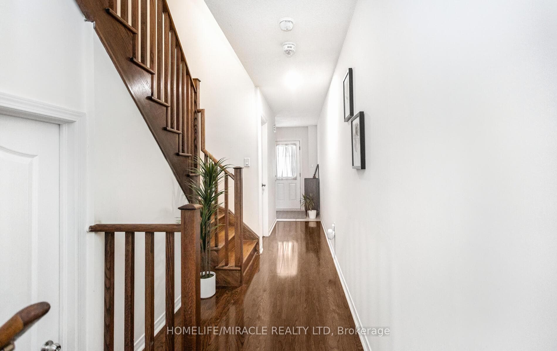 30 Golden Springs Drive photo 6