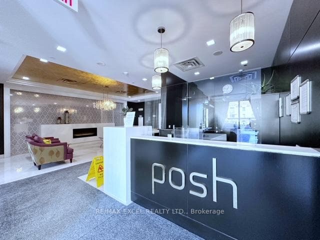 520 Steeles Avenue Unit 1115 photo 4