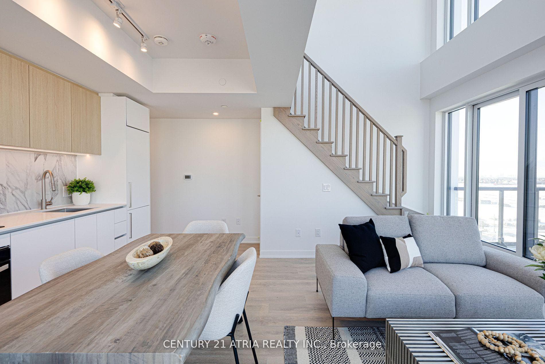 1100 Sheppard Avenue Unit PH10 photo 7