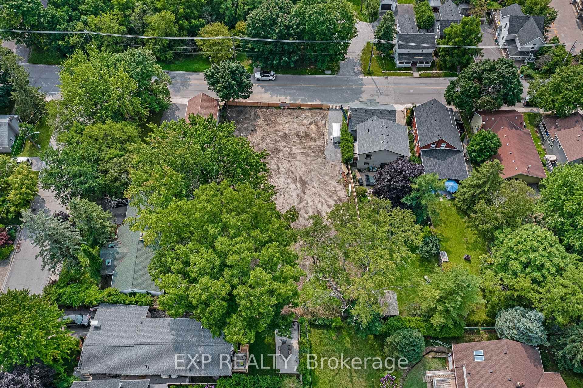 103 Gurnett Street photo 13