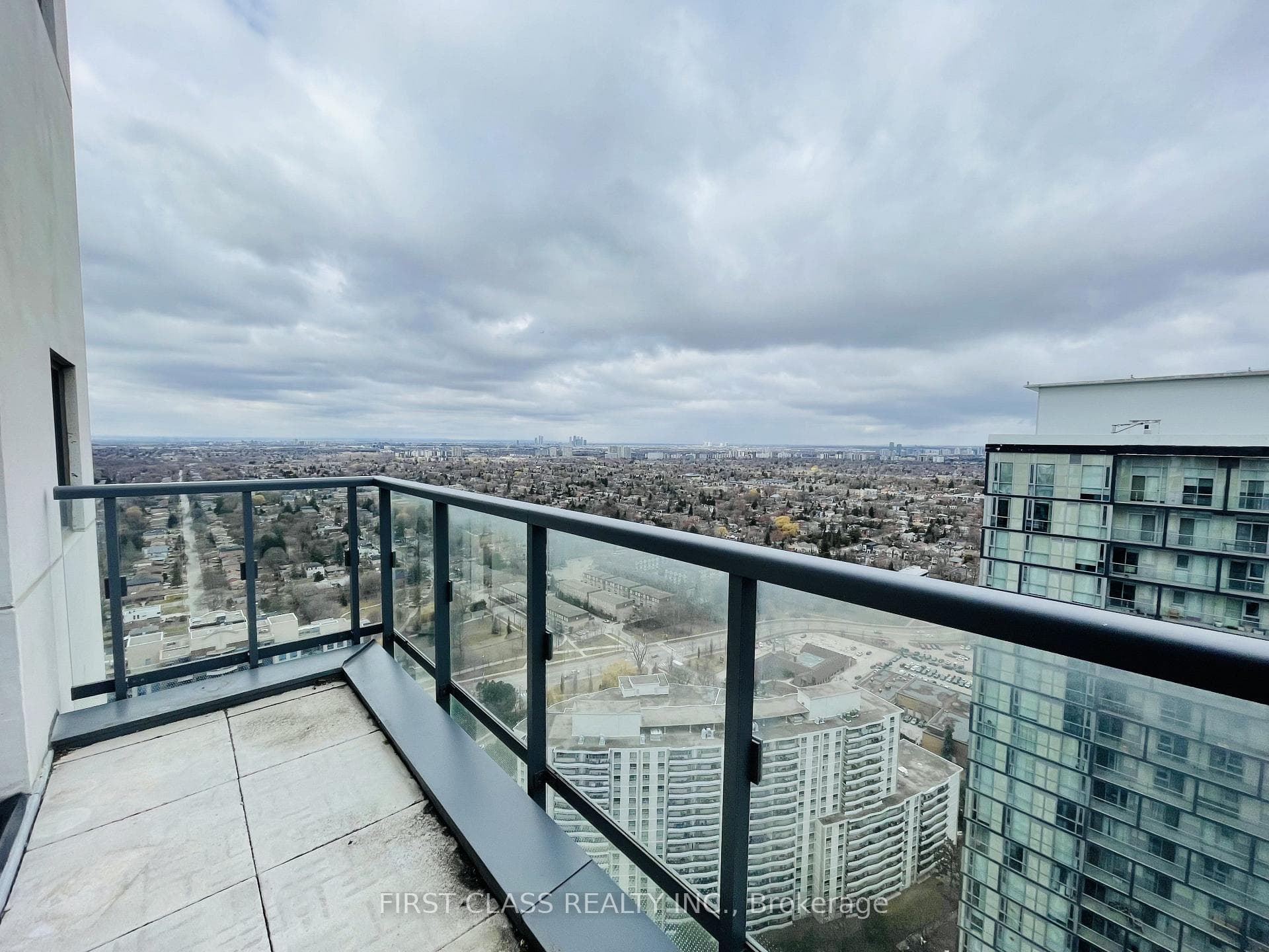 5168 Yonge Street Unit PH305 photo 25