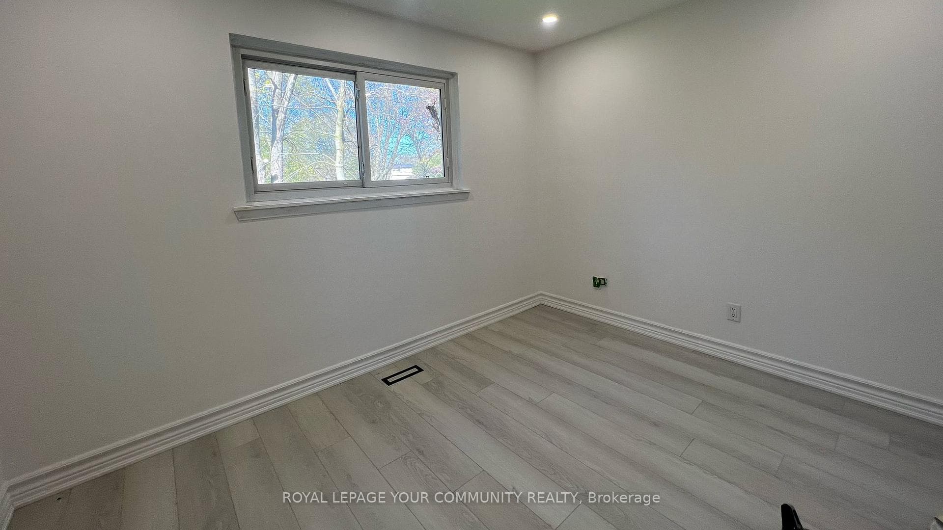 18 Boulding Drive photo 10