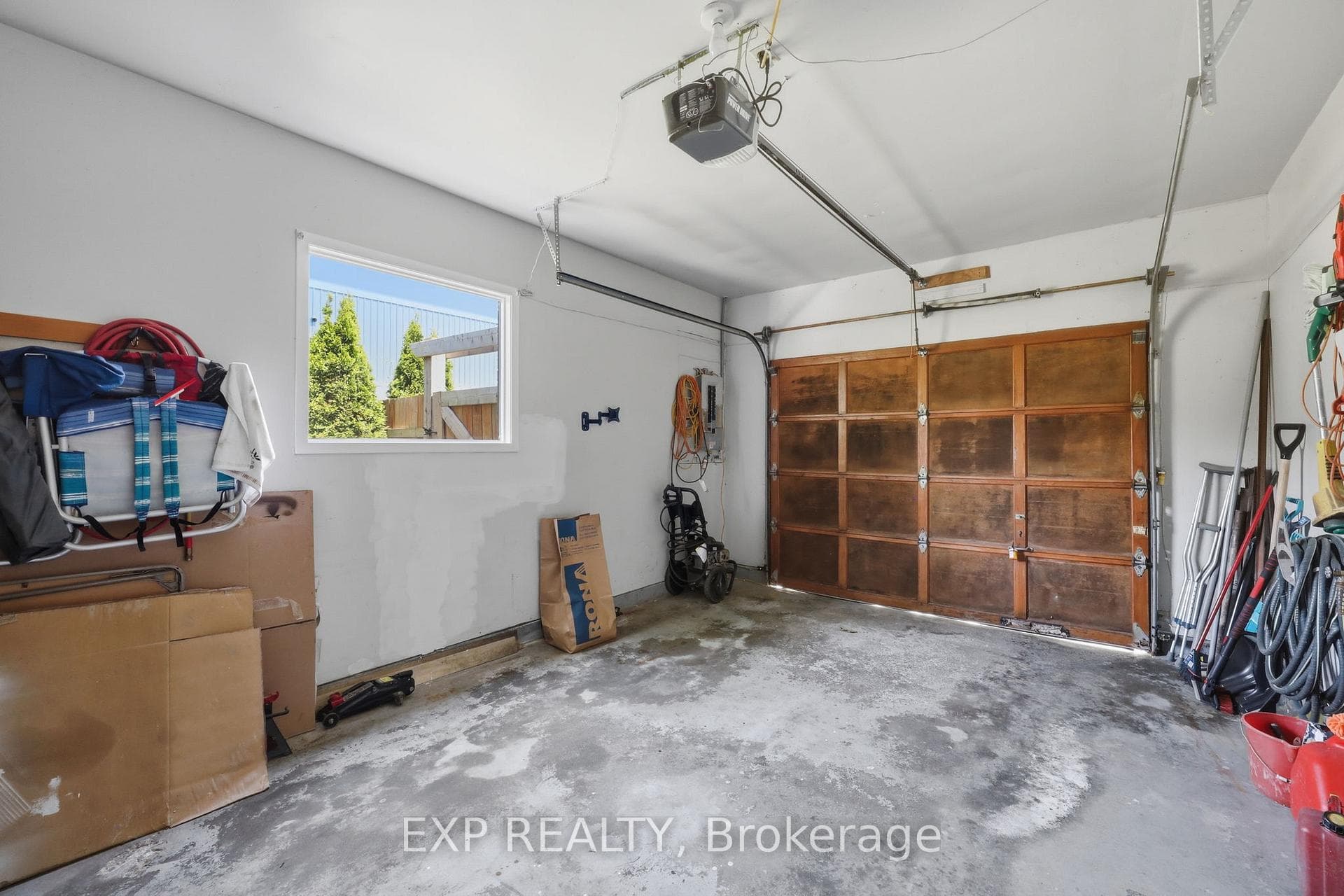 271 Anne Street photo 43