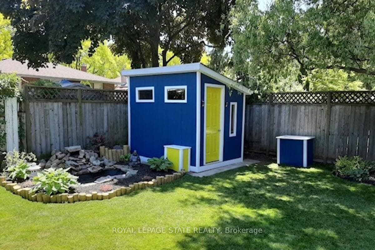 Shed/Yard