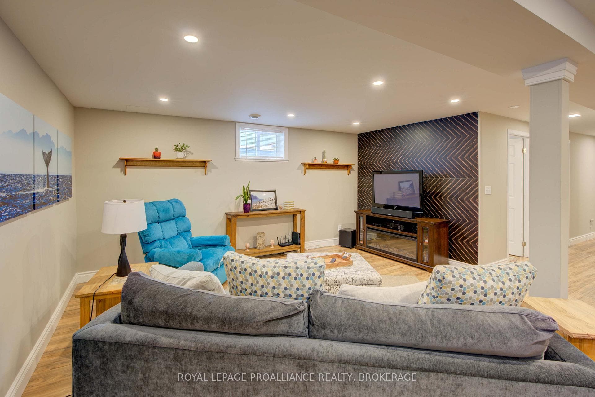 406 Waterloo Drive photo 35