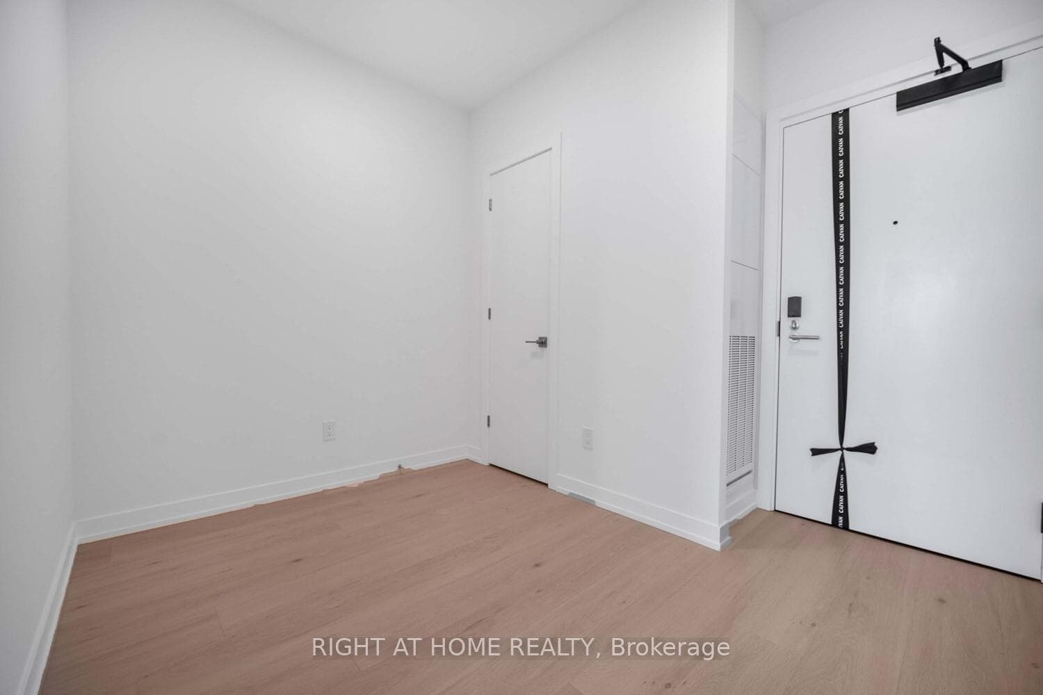 2501 Saw Whet Boulevard Unit 606 photo 6