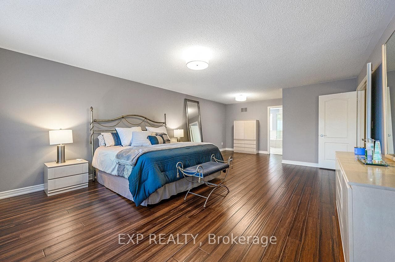 2476 Hemmford Drive photo 19