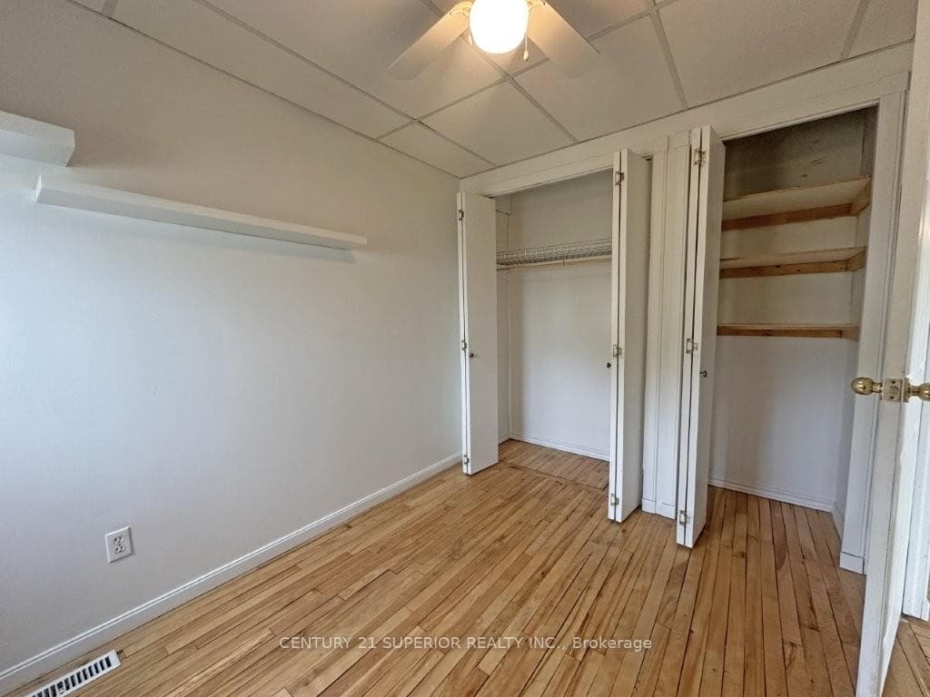 458 Francis Street photo 28