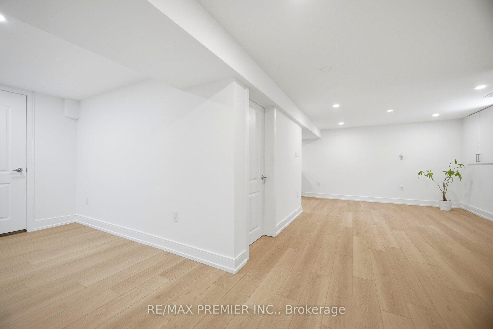 19 Jacinta Drive photo 37