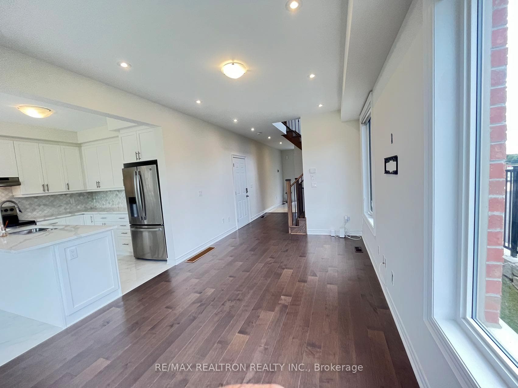 24 Stubbs Lane photo 17