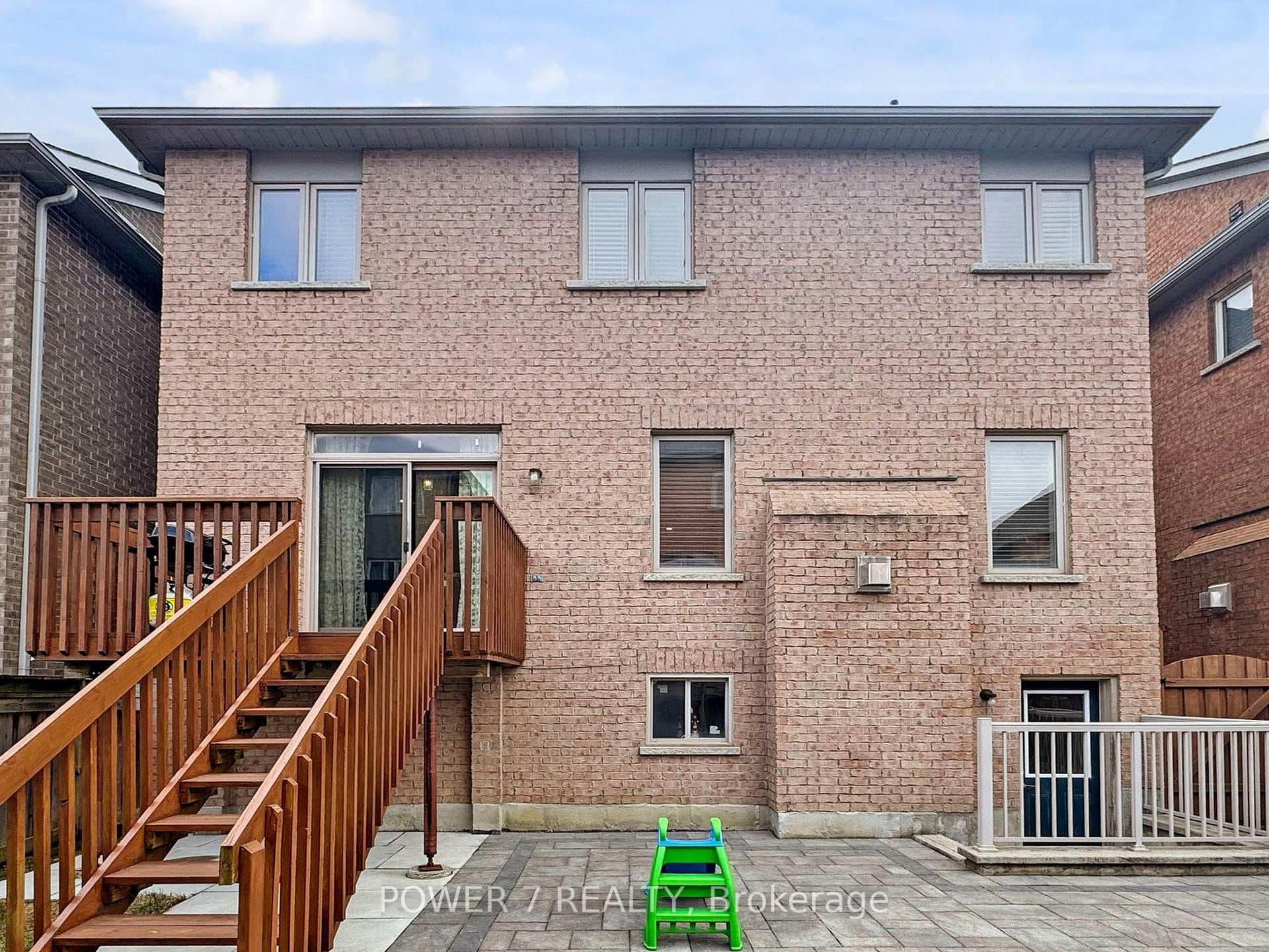 61 Estrella Crescent photo 31