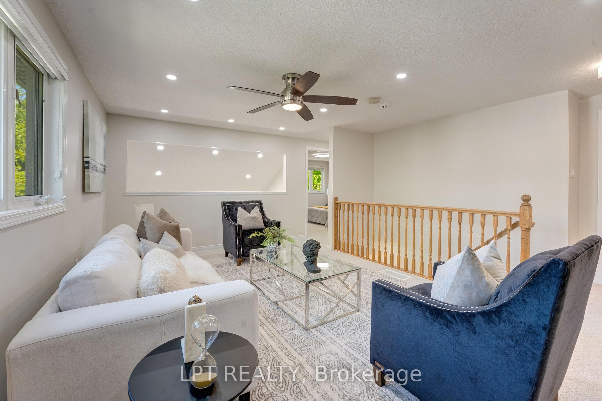 795 Laurelwood Drive Unit 13 photo 32