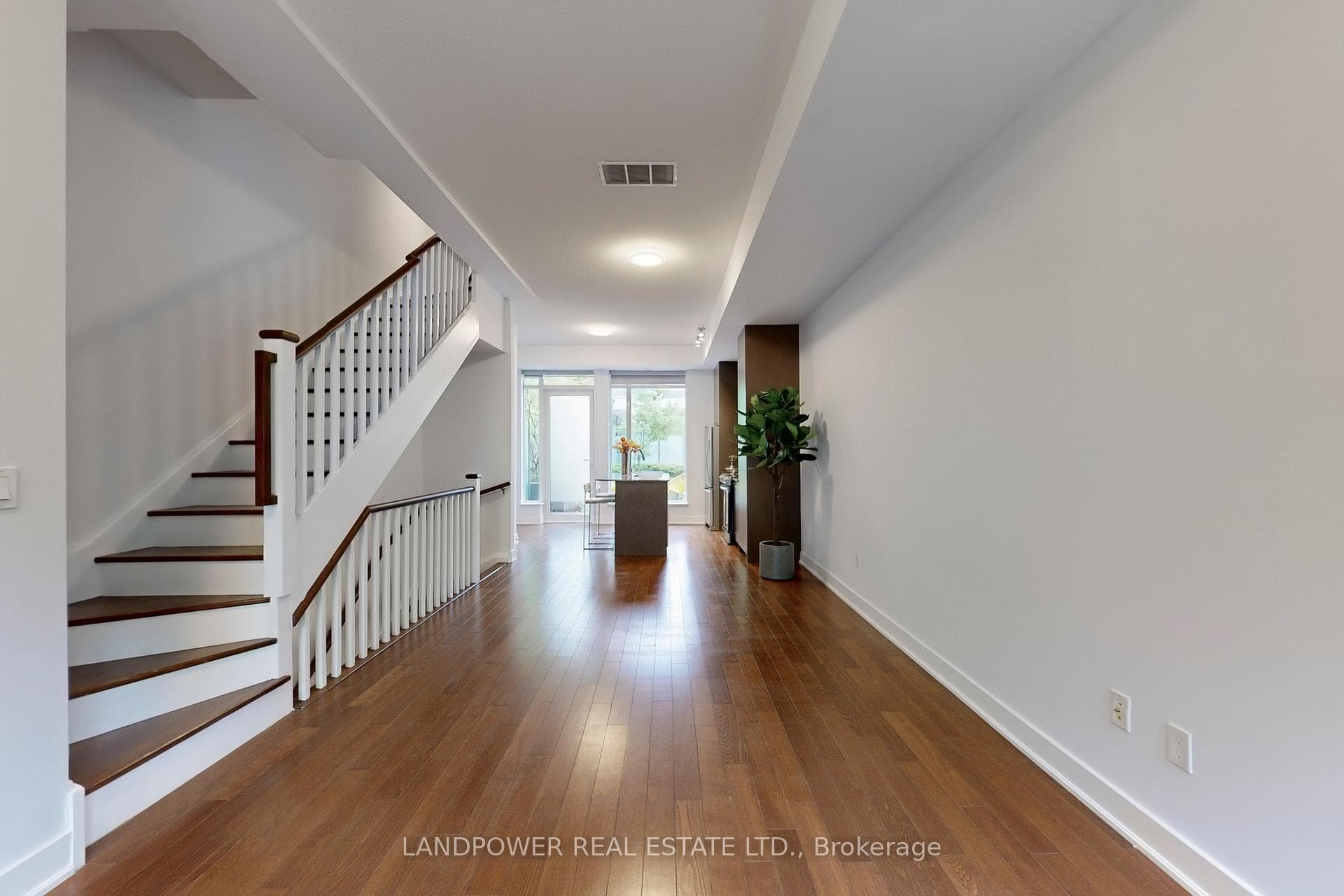 88 Sheppard Avenue Unit TH 5 photo 8