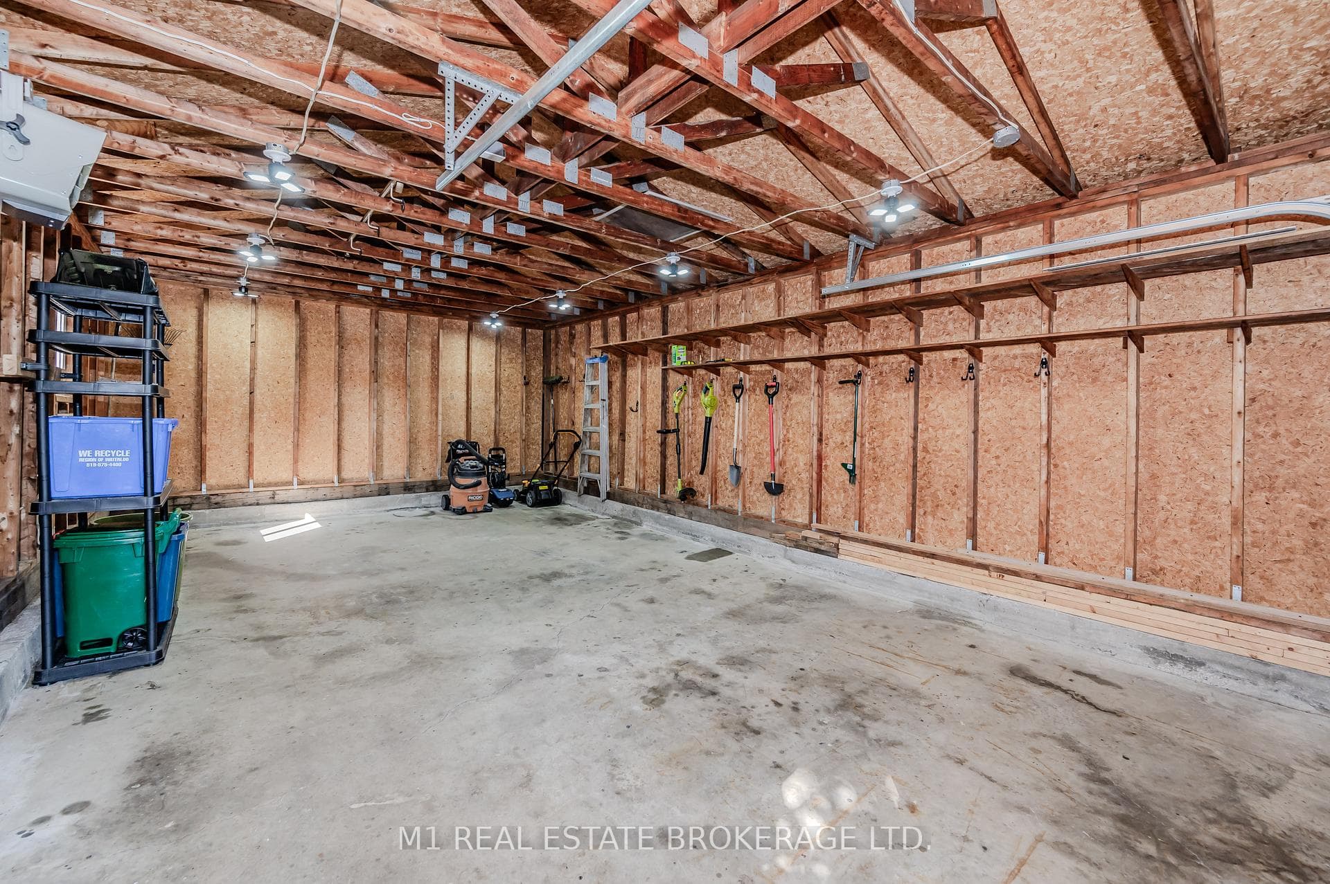 357 Heritage Drive photo 27