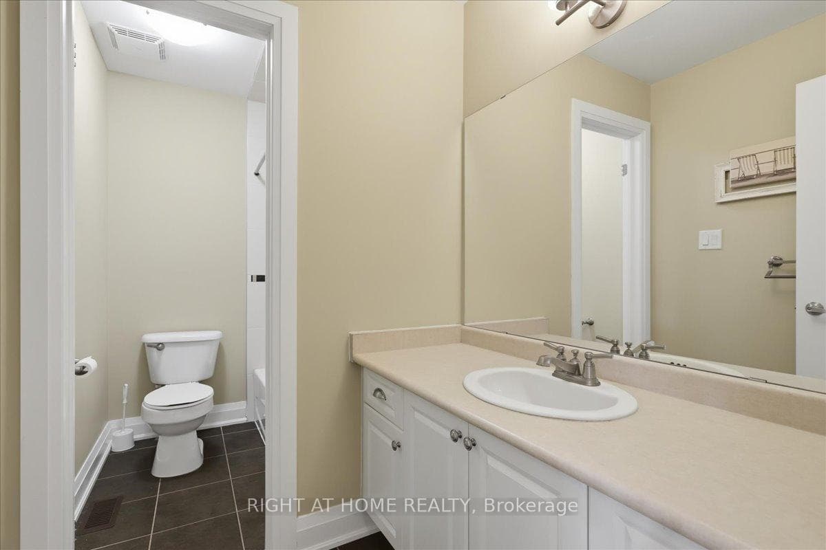 31 Christy Drive photo 40