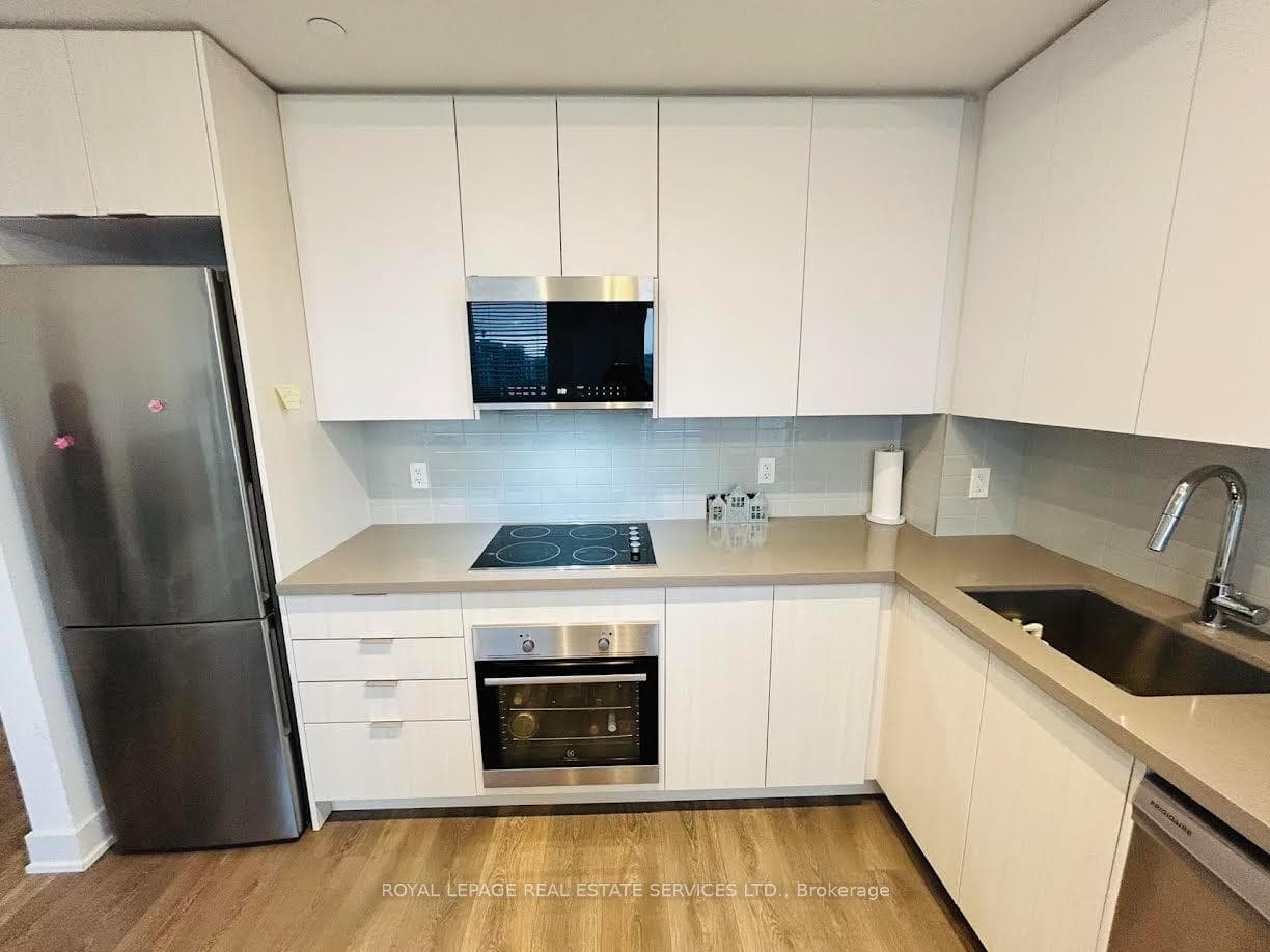 297 Oak Walk Drive Unit 1604 photo 5