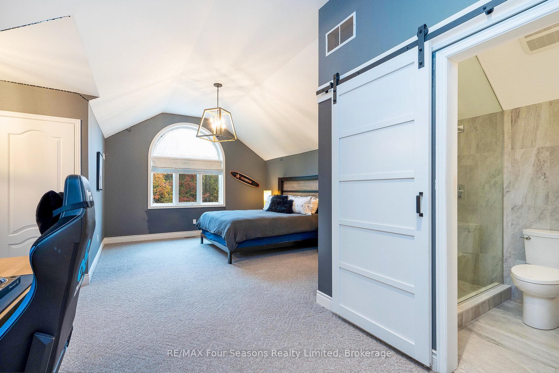 149 Aspen Way photo 32