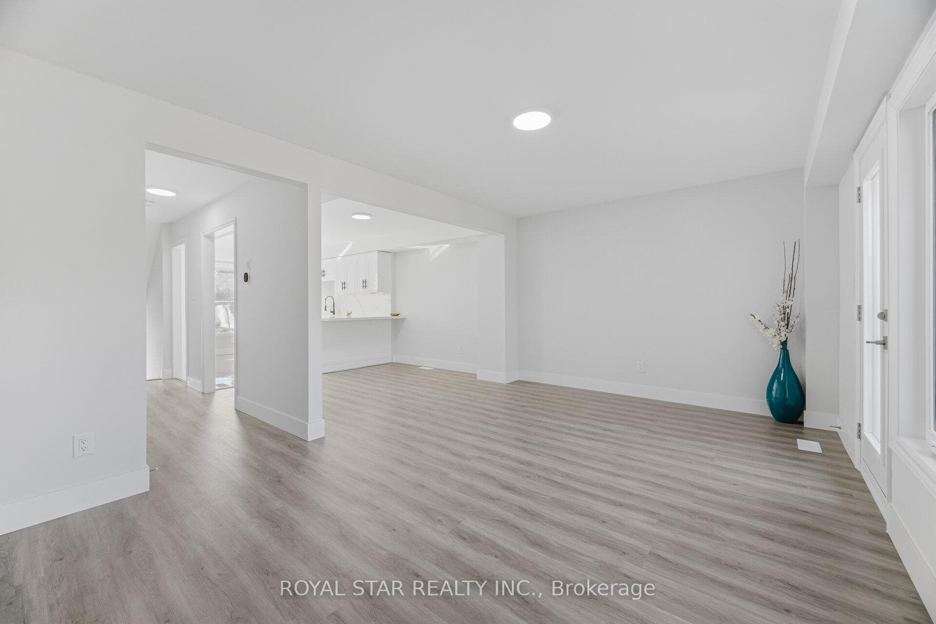 11 Plaisance Road Unit 3 photo 19