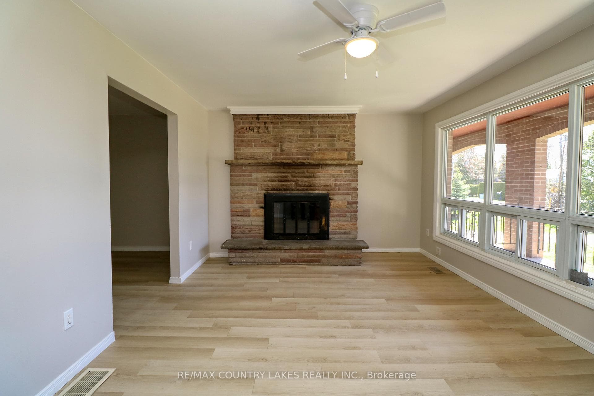 25035/7 Maple Beach Road photo 24