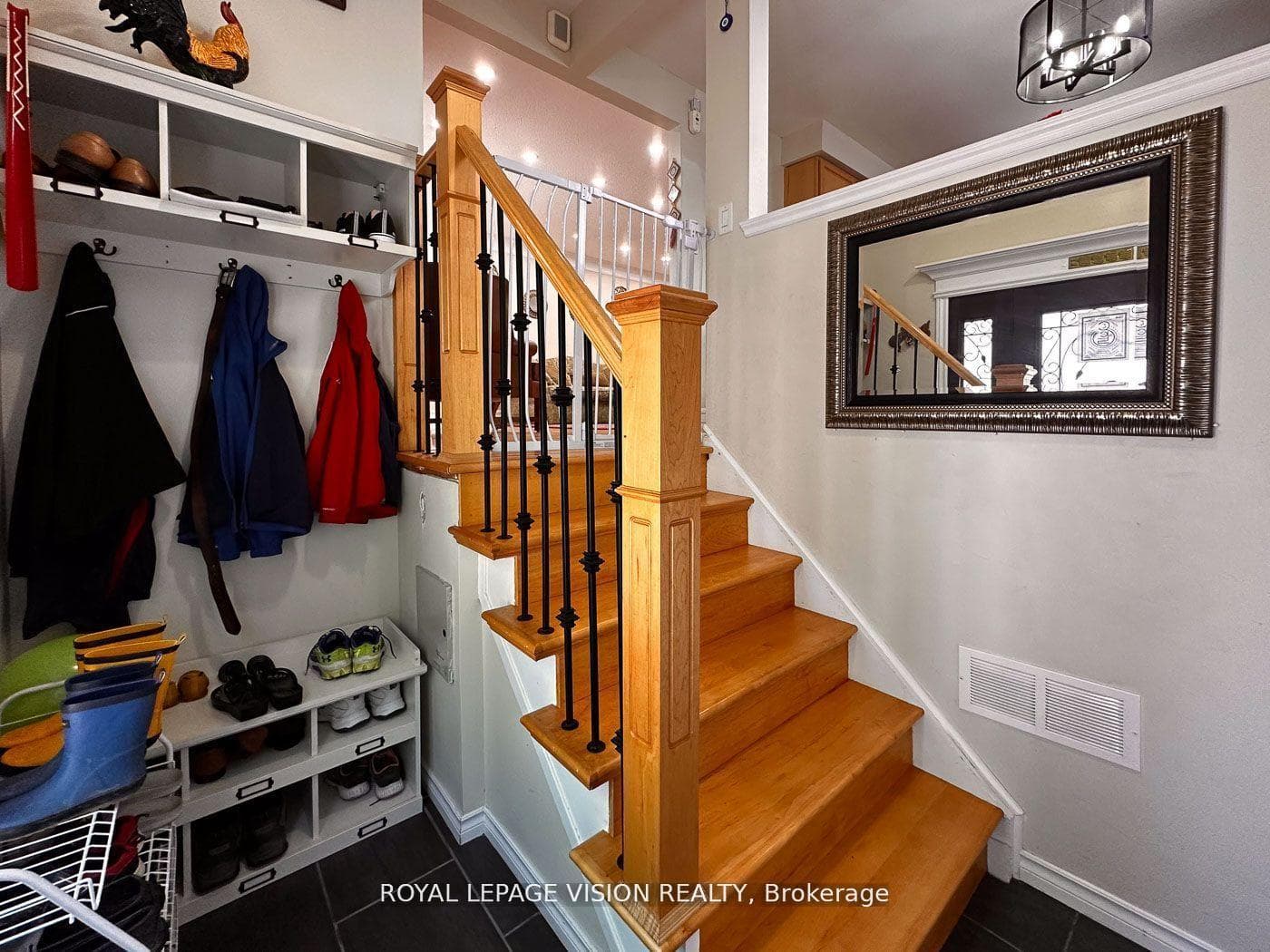 32 Goldring Drive photo 13