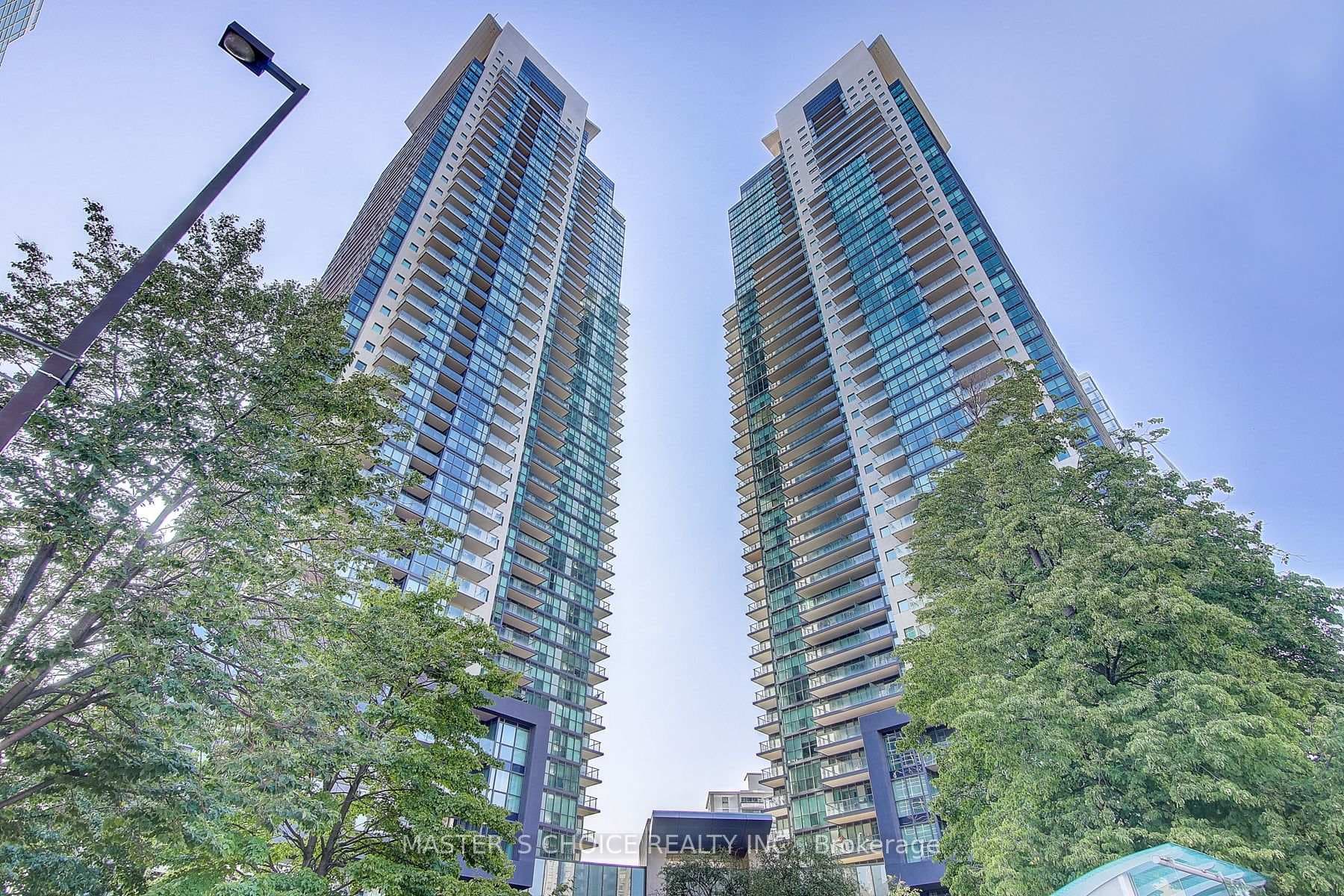5162 Yonge Street Unit 206 photo 2