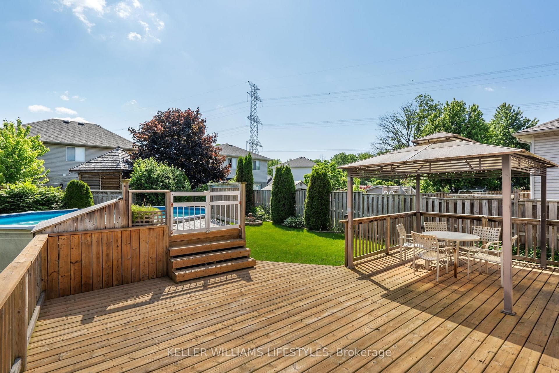 9 Linden Lane photo 28