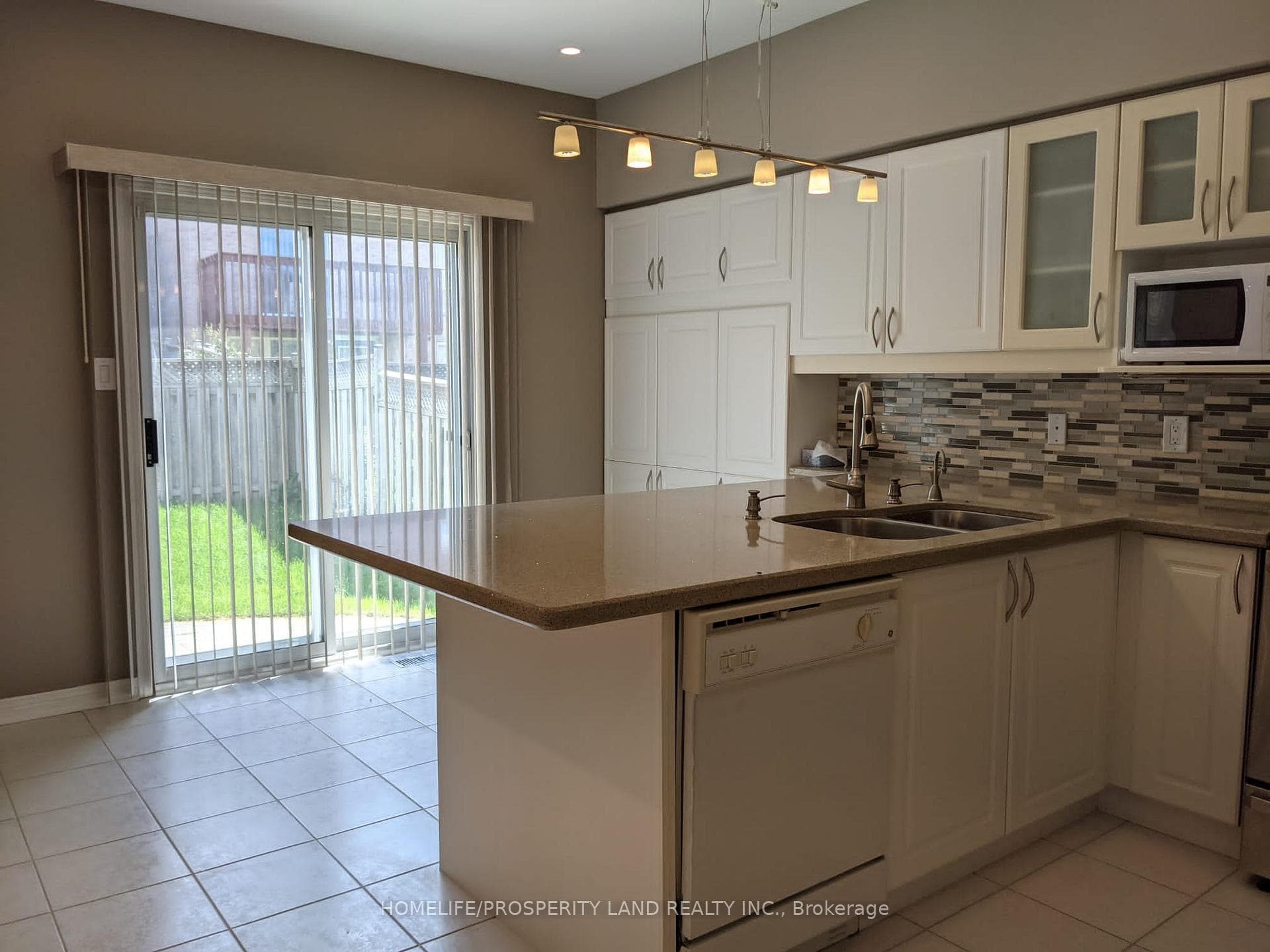 149 Canterfield Close photo 7