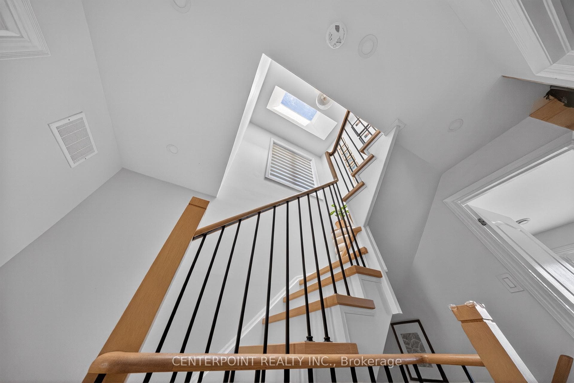 27 Slingsby Lane photo 13