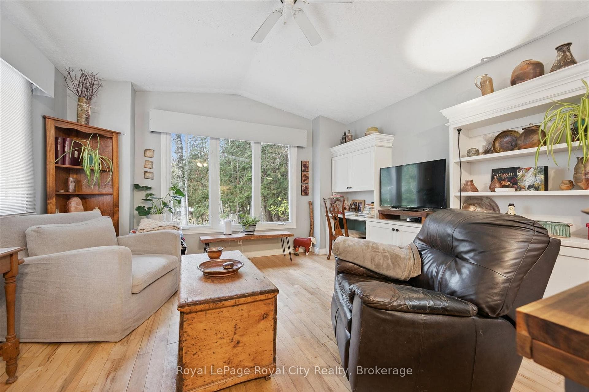 10 Spruce Avenue photo 11