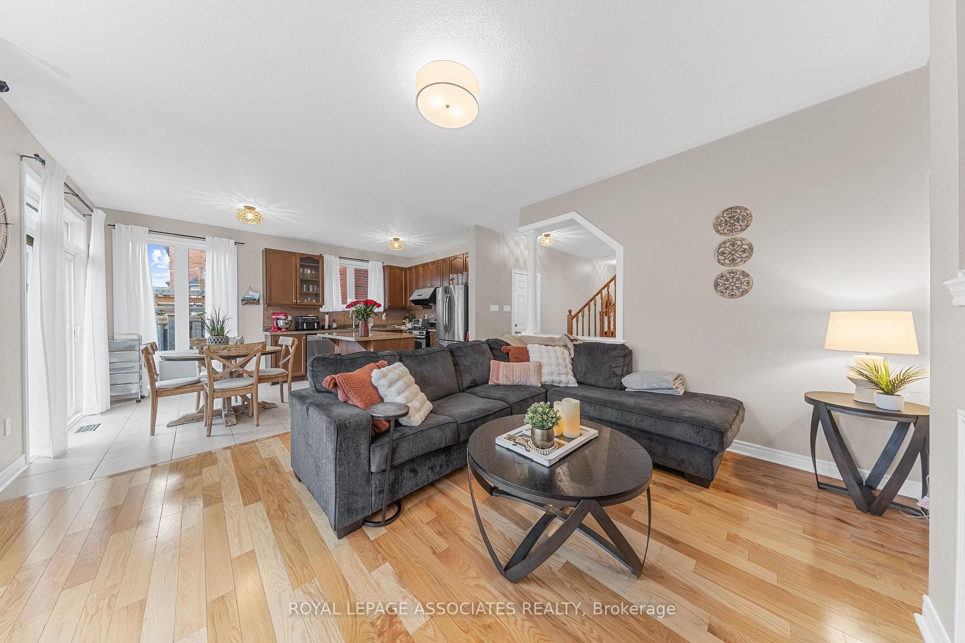 38 Sweetner Drive photo 12