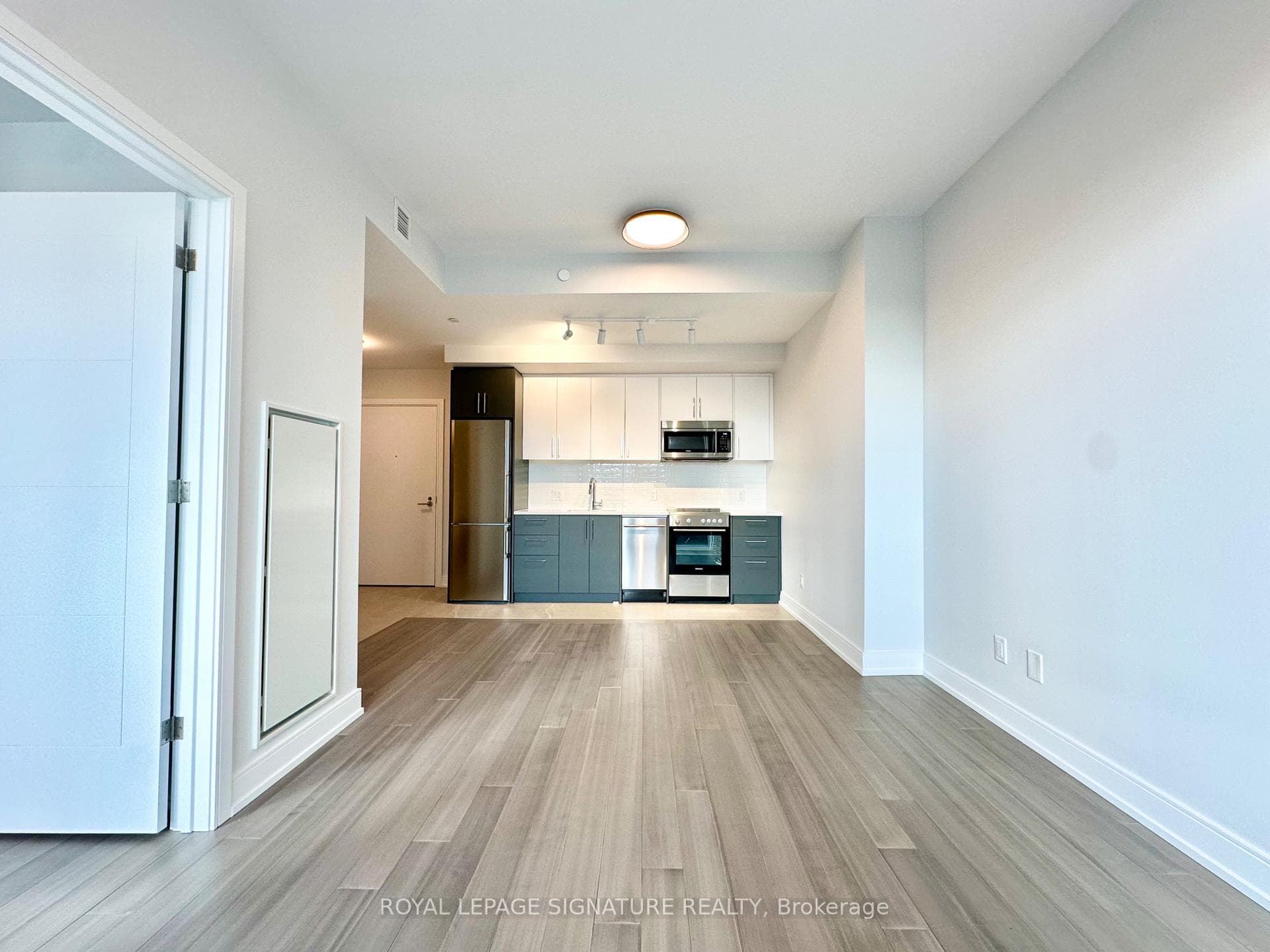 664 Spadina Avenue Unit 501 photo 7