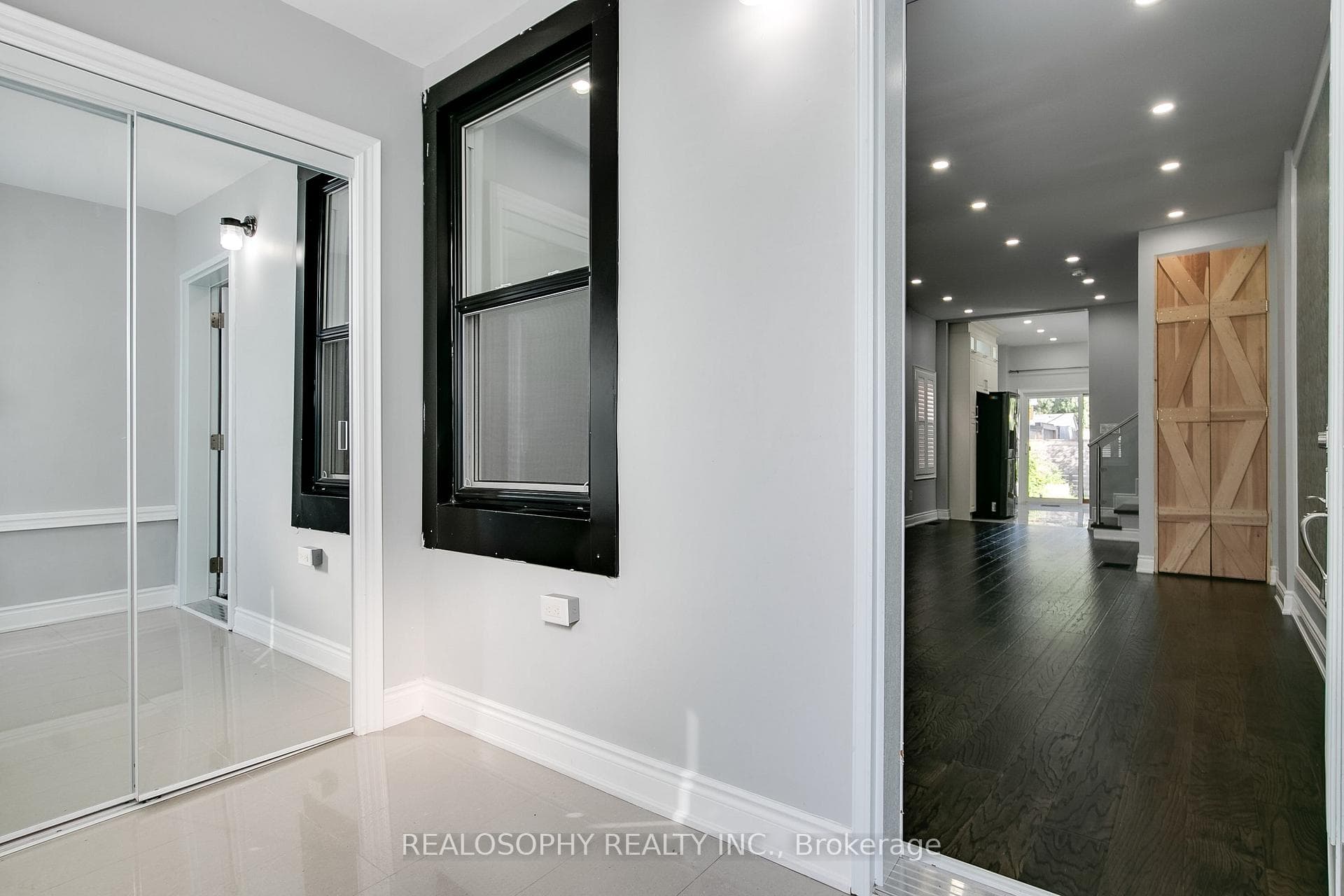 584 Eastern Avenue photo 2