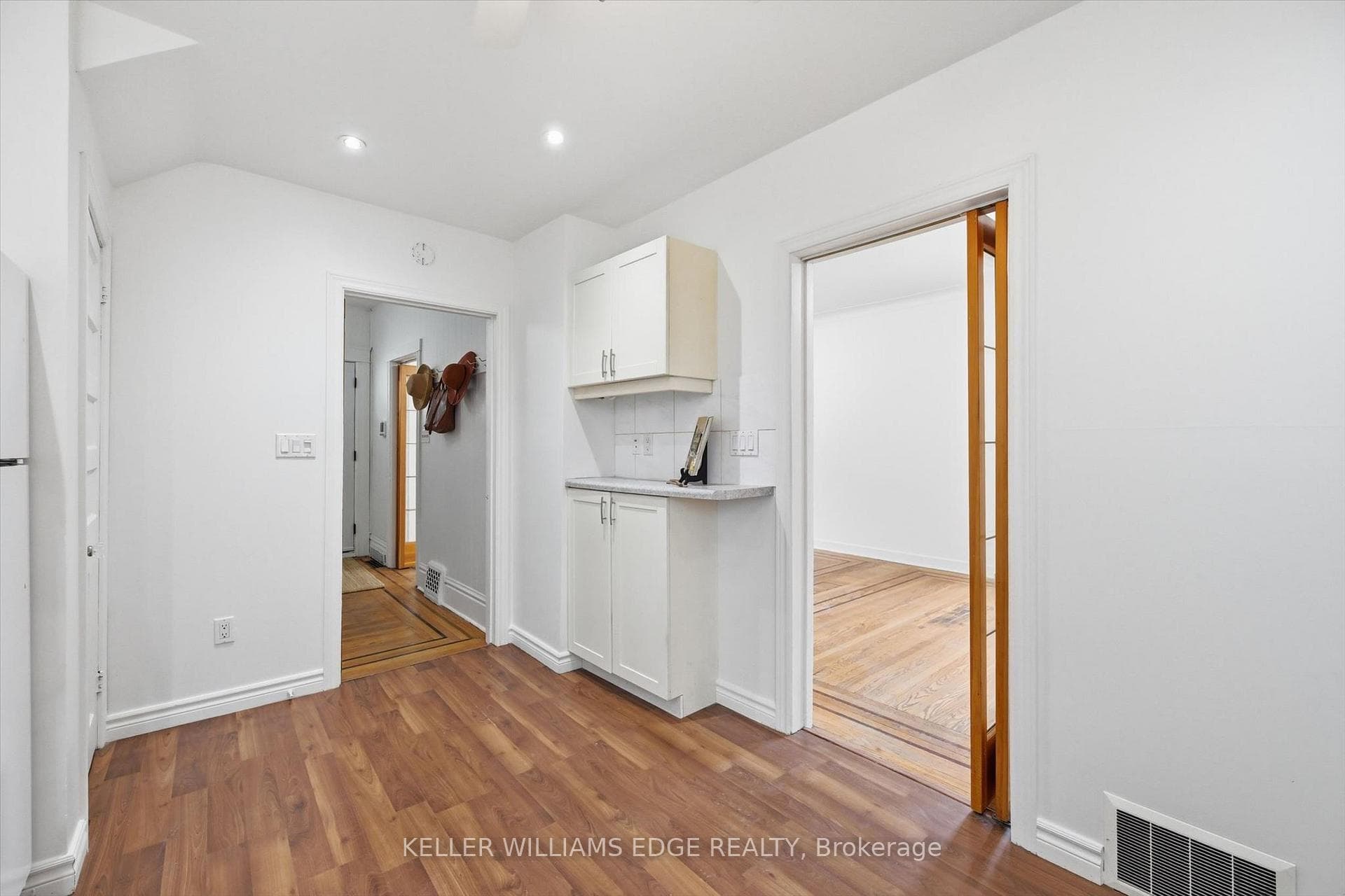 355 Cumberland Avenue photo 10