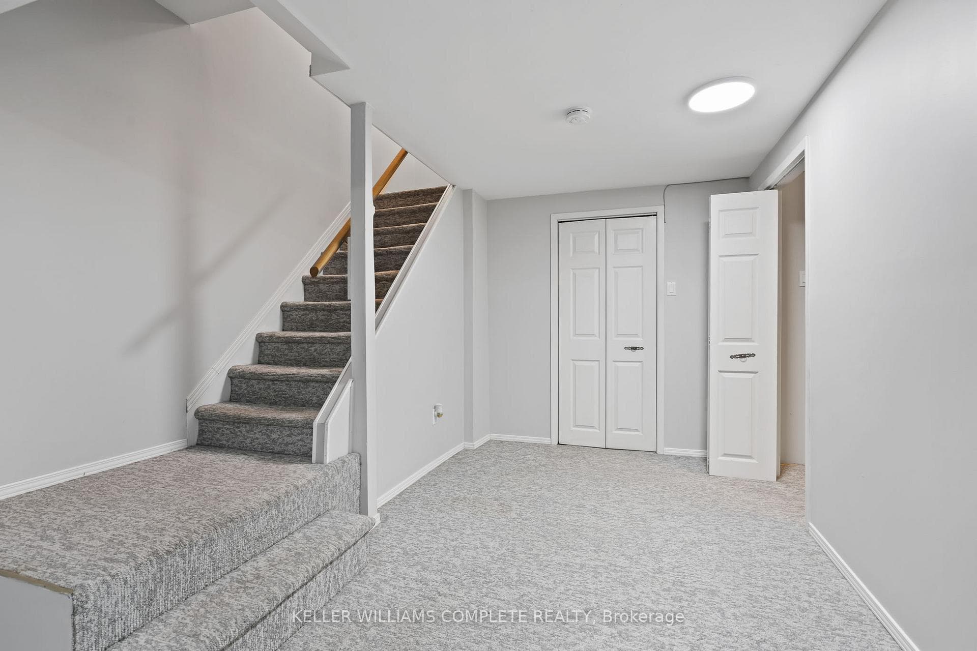77 Linwell Road Unit 53 photo 22
