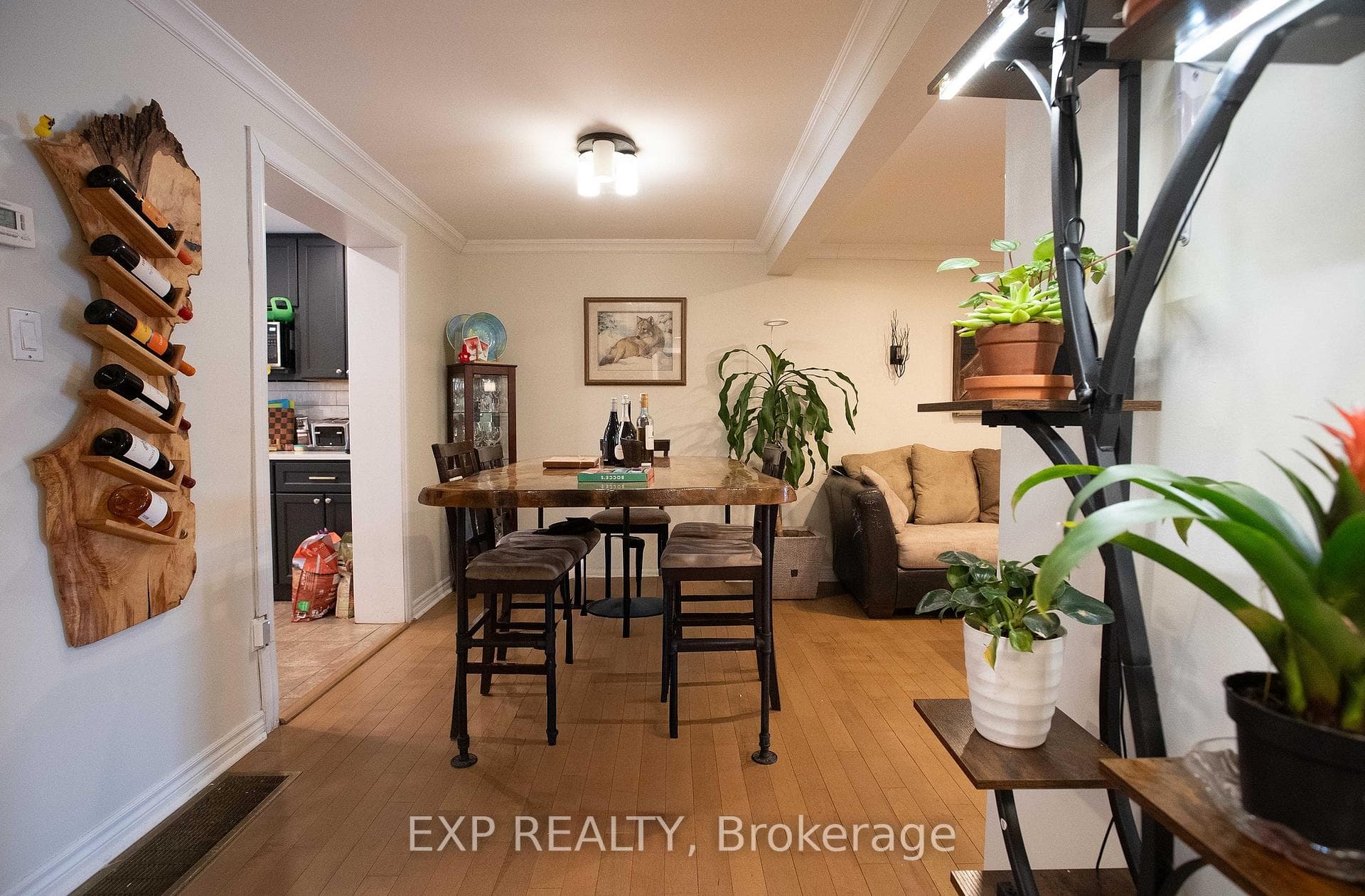1108 Grenoble Crescent photo 8