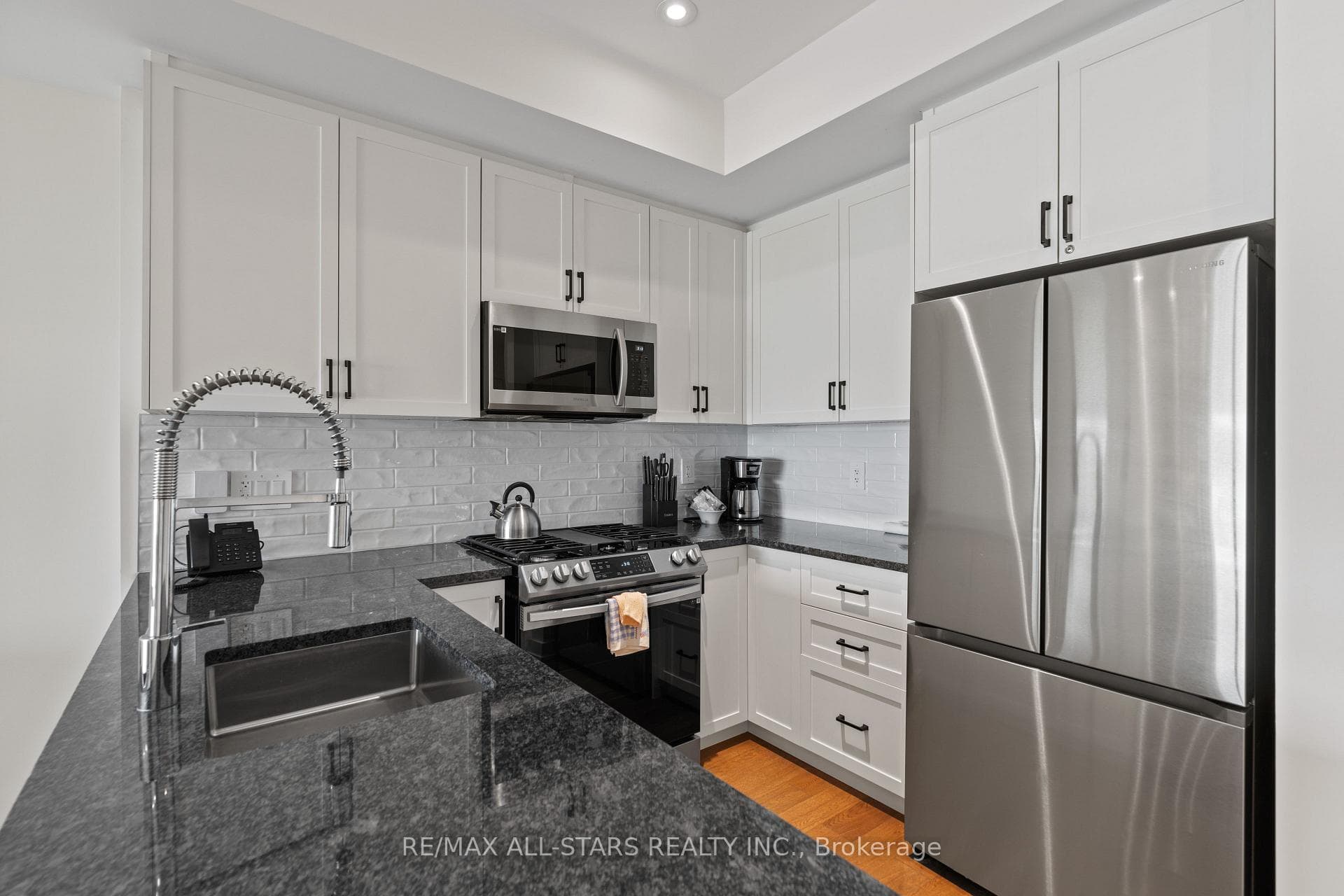 1869 Muskoka Road 118 N/A Unit 31 photo 12