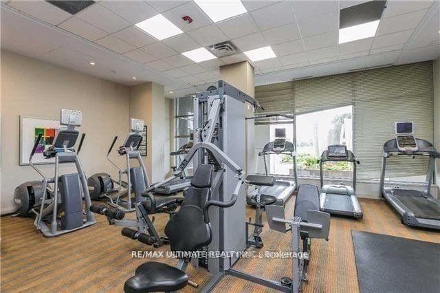 5793 Yonge Street Unit 2205 photo 4