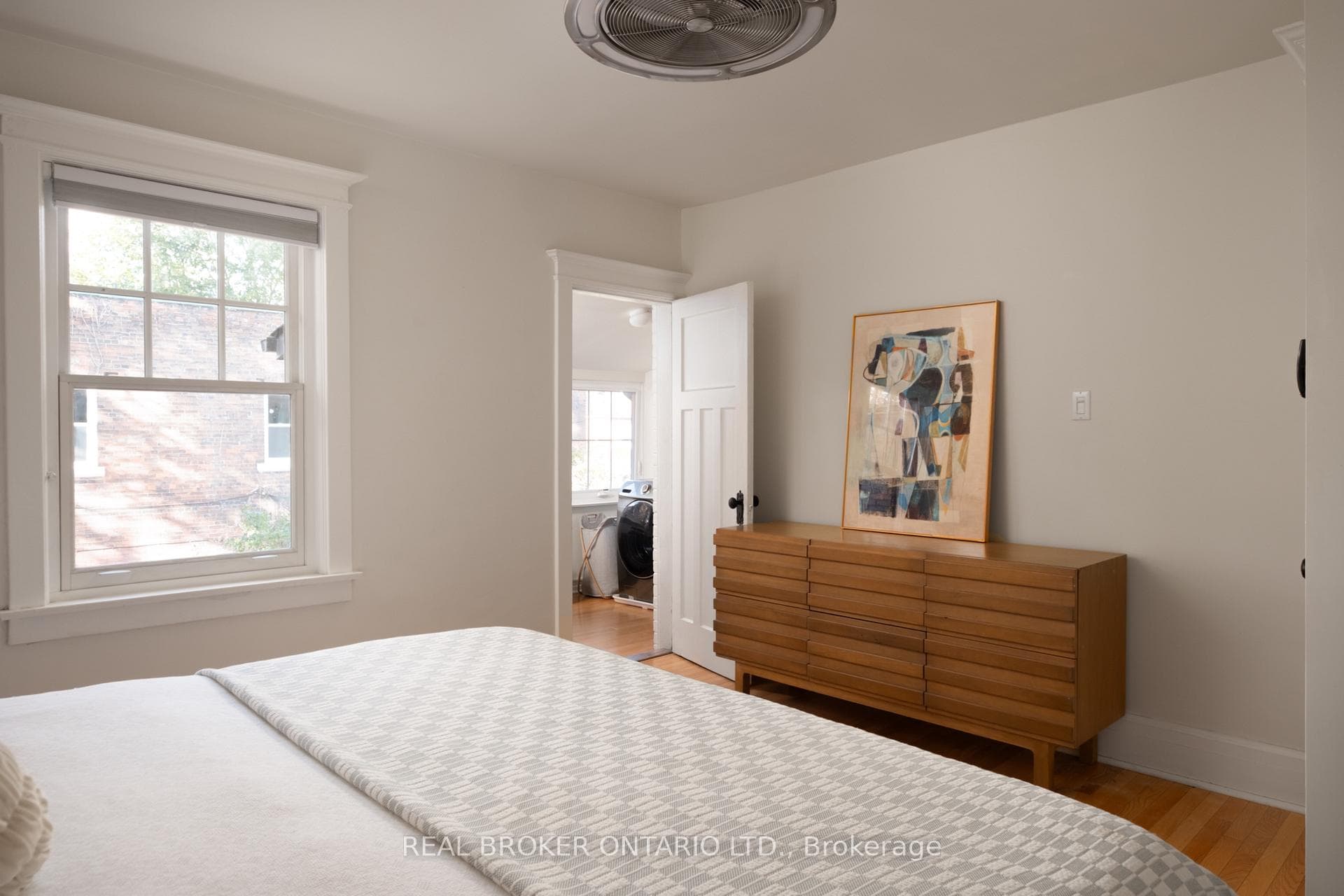 156 Galley Avenue photo 20