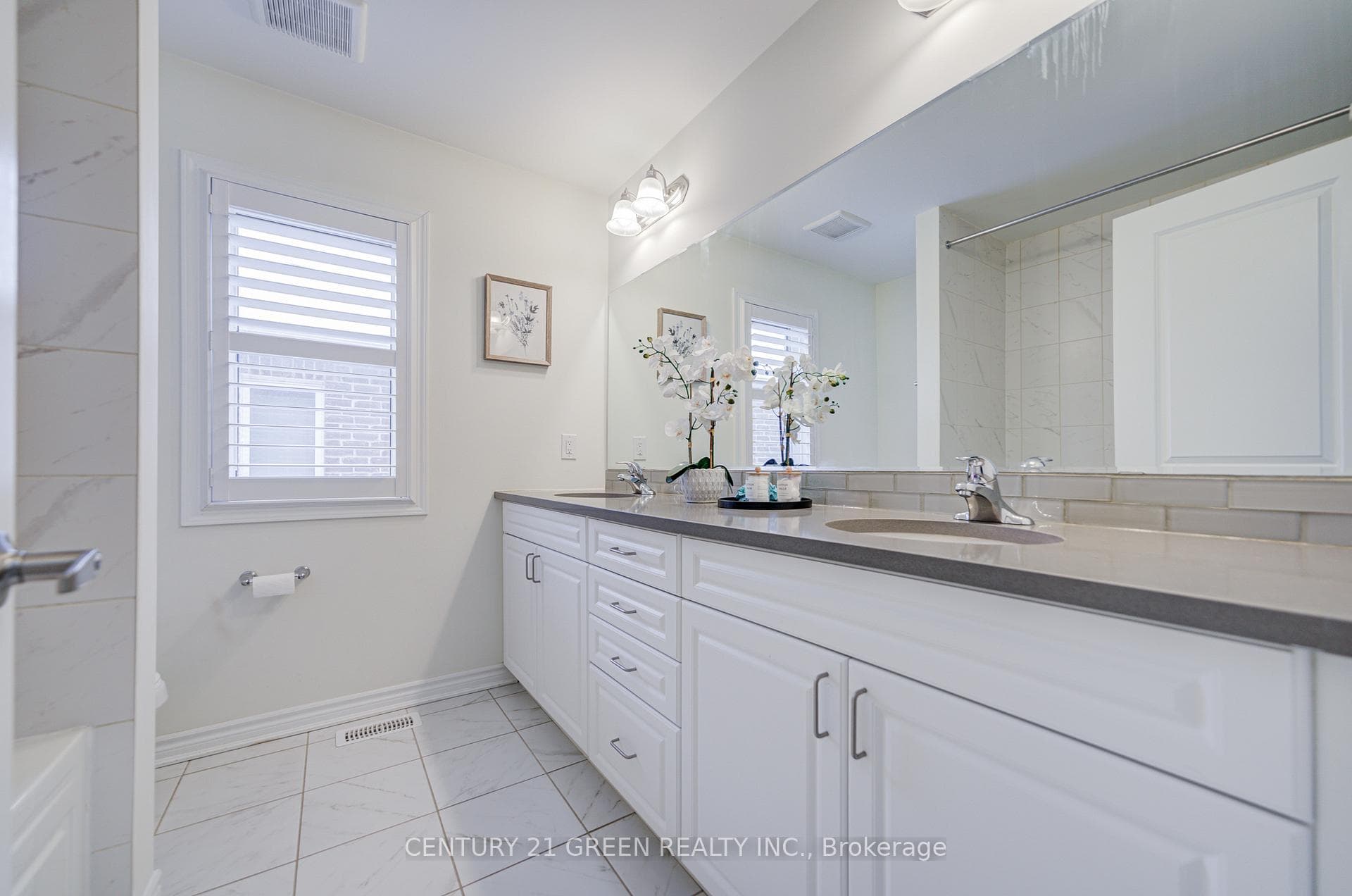 17 Windflower Way photo 41