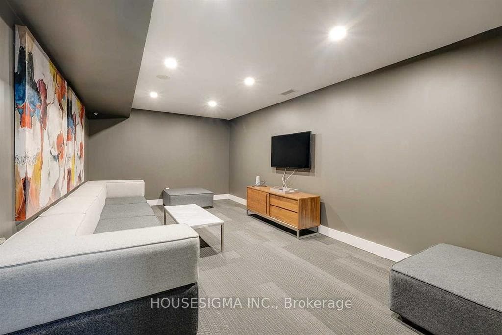 68 Merton Street Unit 1005 photo 22