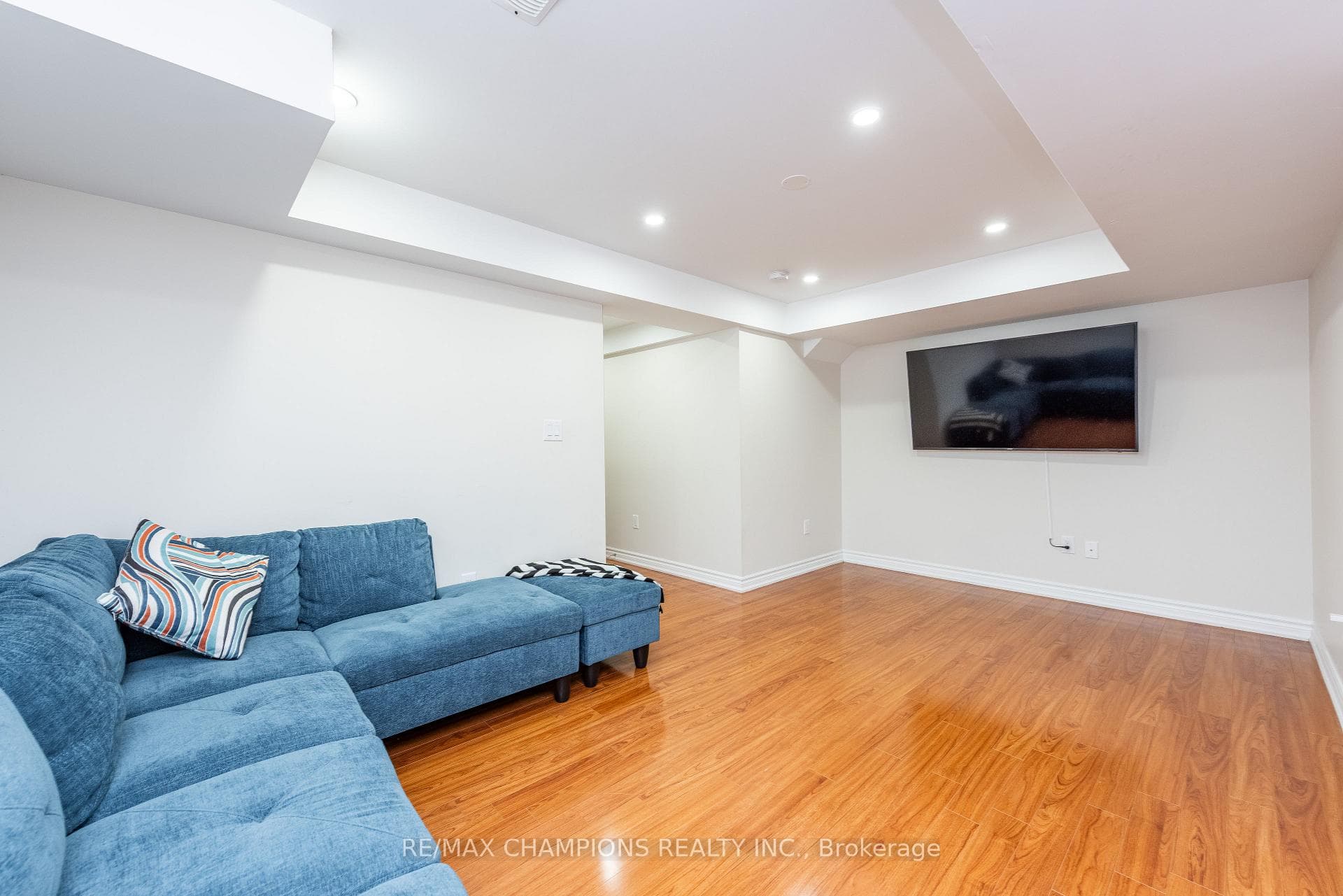 14 Naperton Drive photo 42