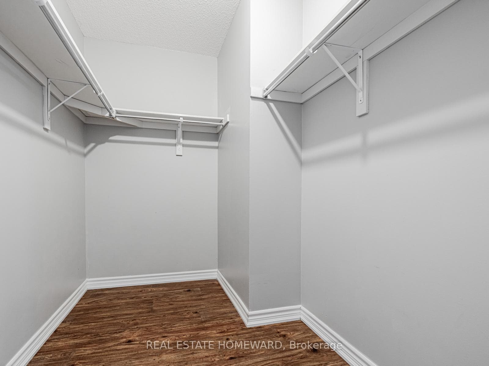 304 Flagstone Way photo 25
