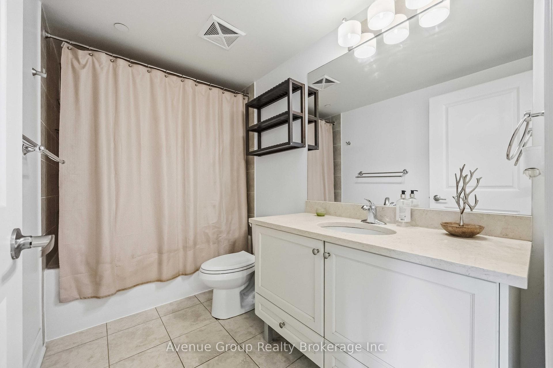 701 Sheppard Avenue Unit 230 photo 23