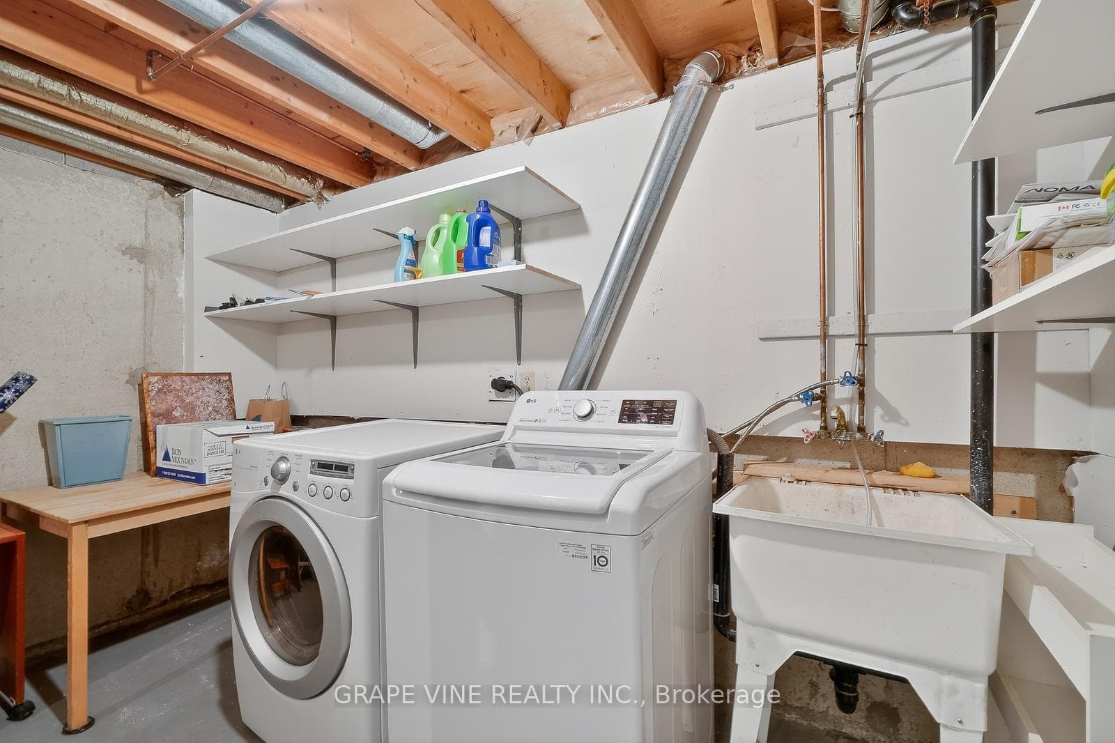 6885 Bilberry Drive photo 34
