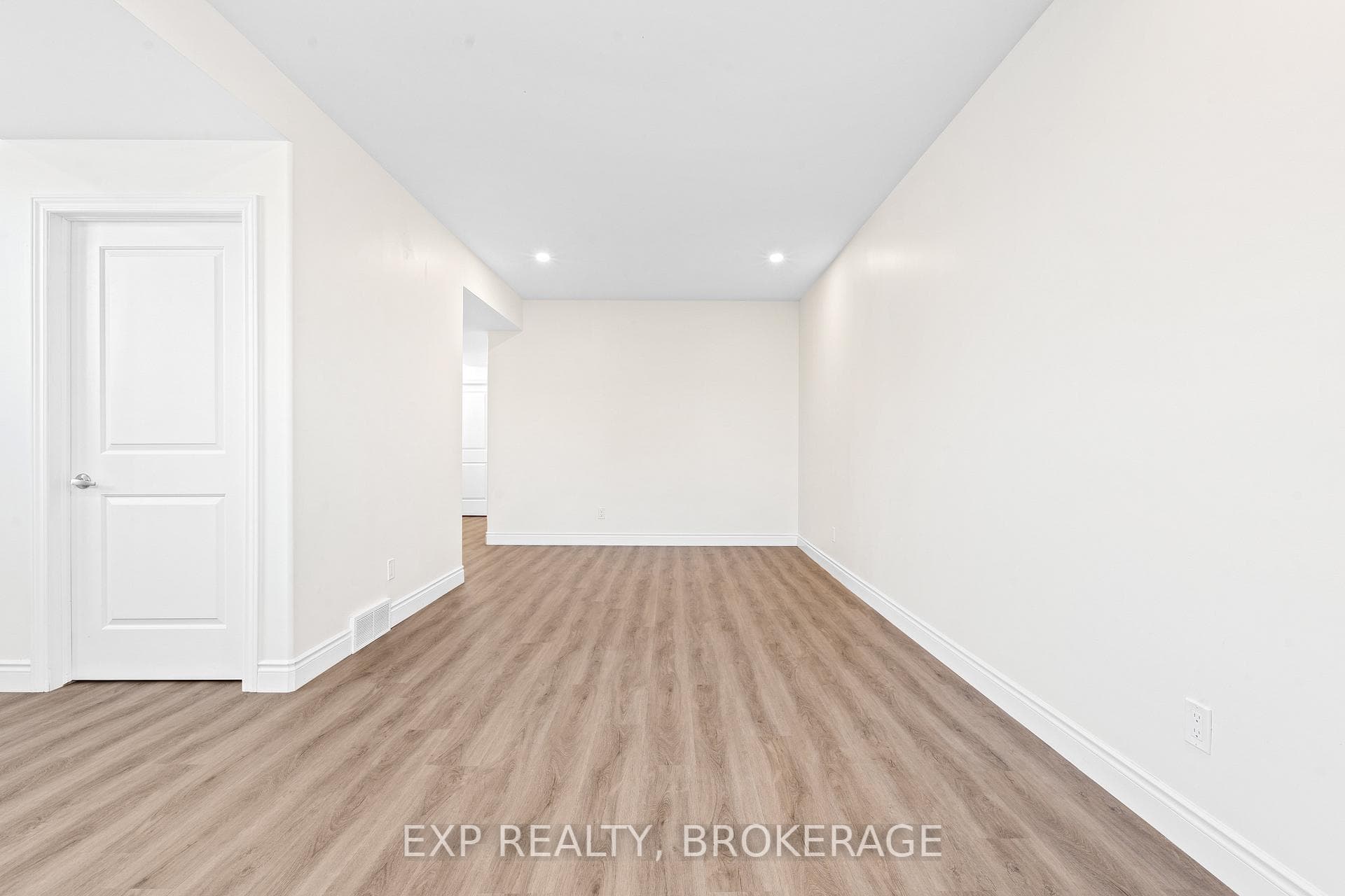 2809 DELMAR Street photo 27