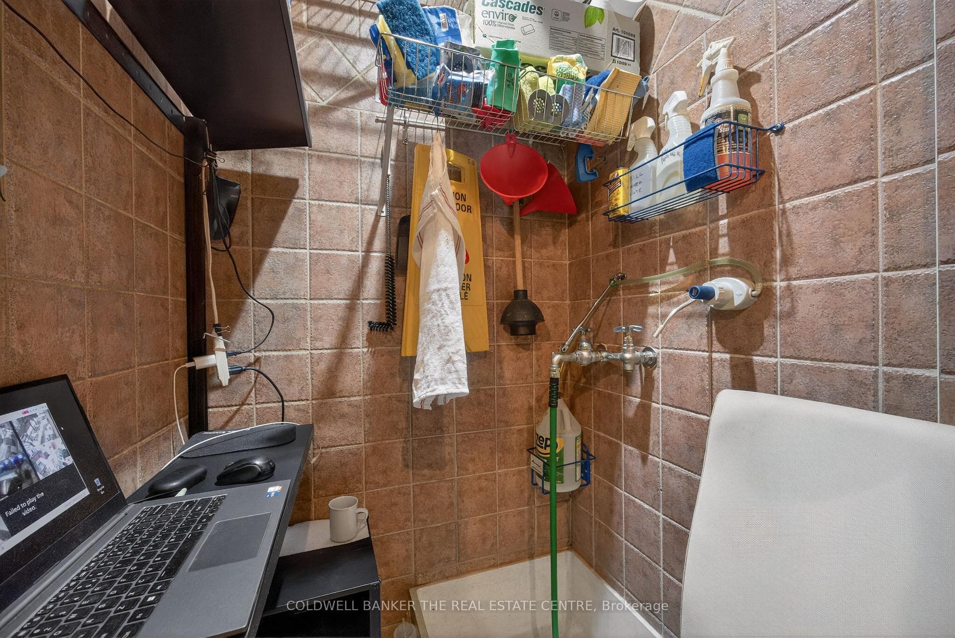 56 Yonge Street photo 25