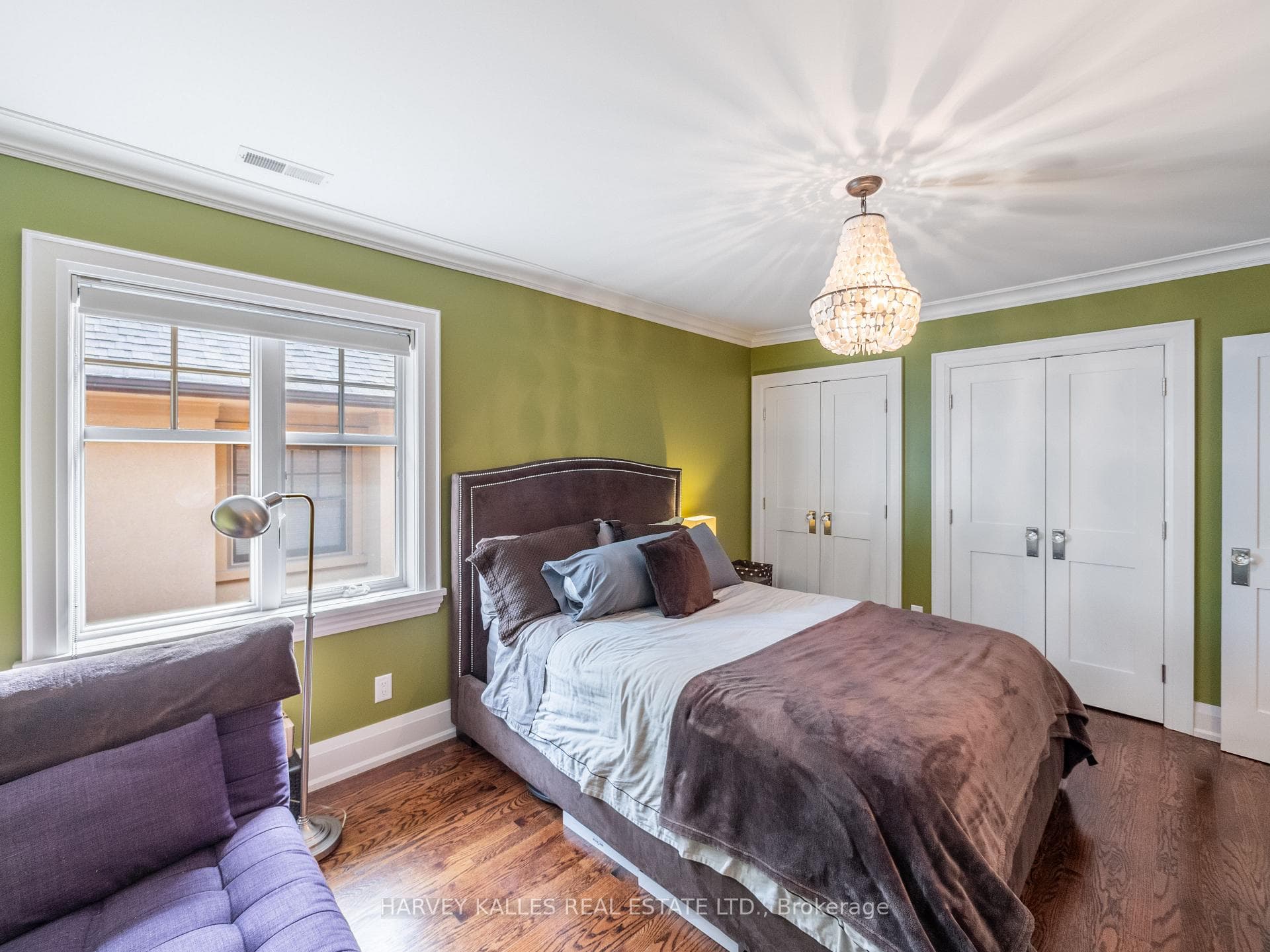 83 Lascelles Boulevard photo 26