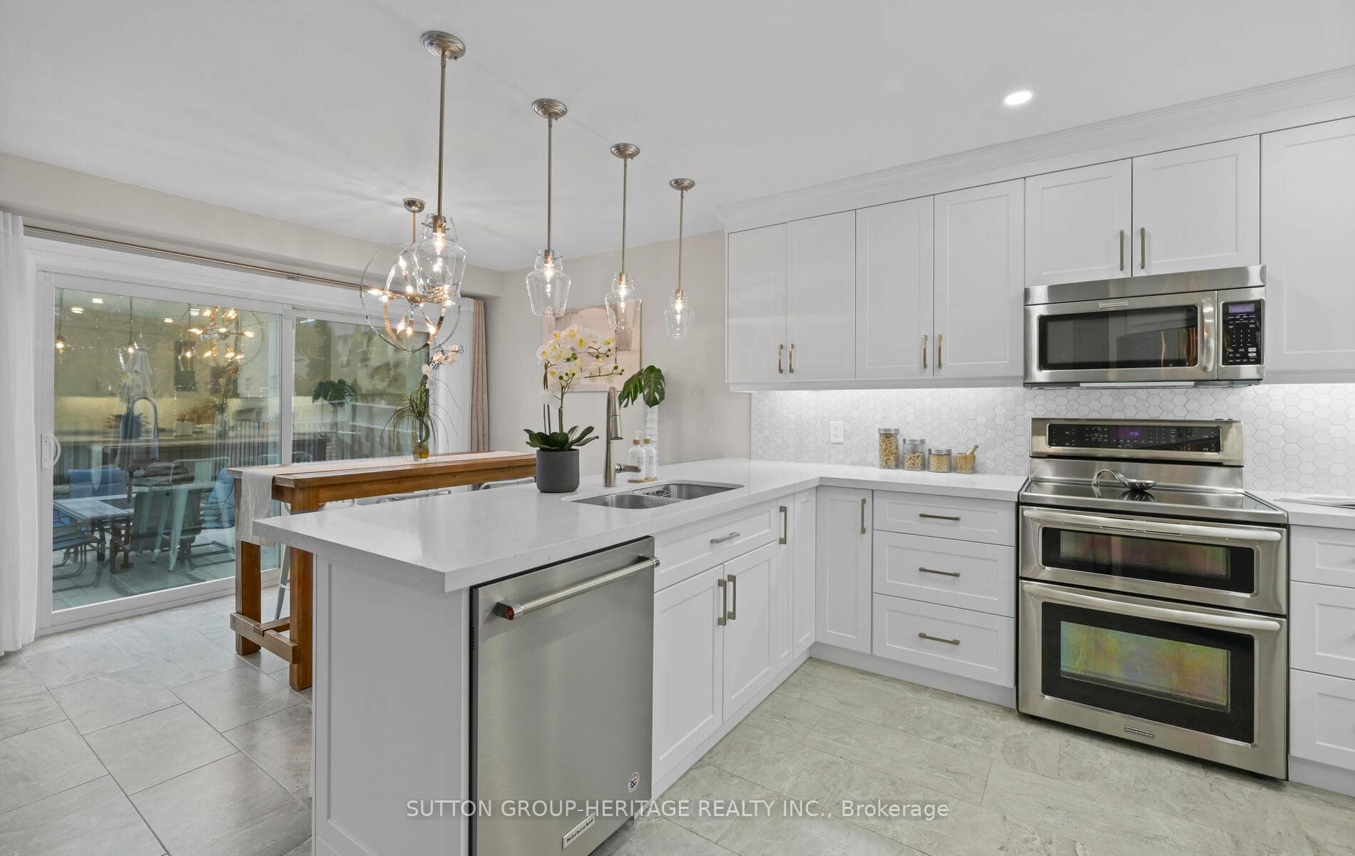 51 Tweedie Crescent photo 11