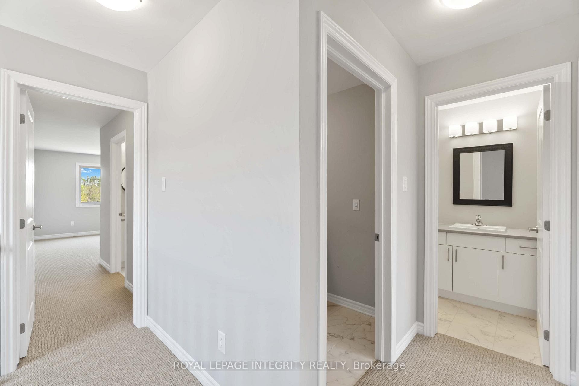634 Fisher Street photo 17